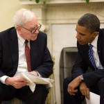 Warren Buffett y Obama hablando de algo, puede que de dividendos