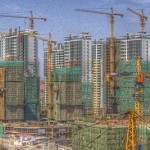 Dibujo de edificios y grúas. De Jacob Montraiso.