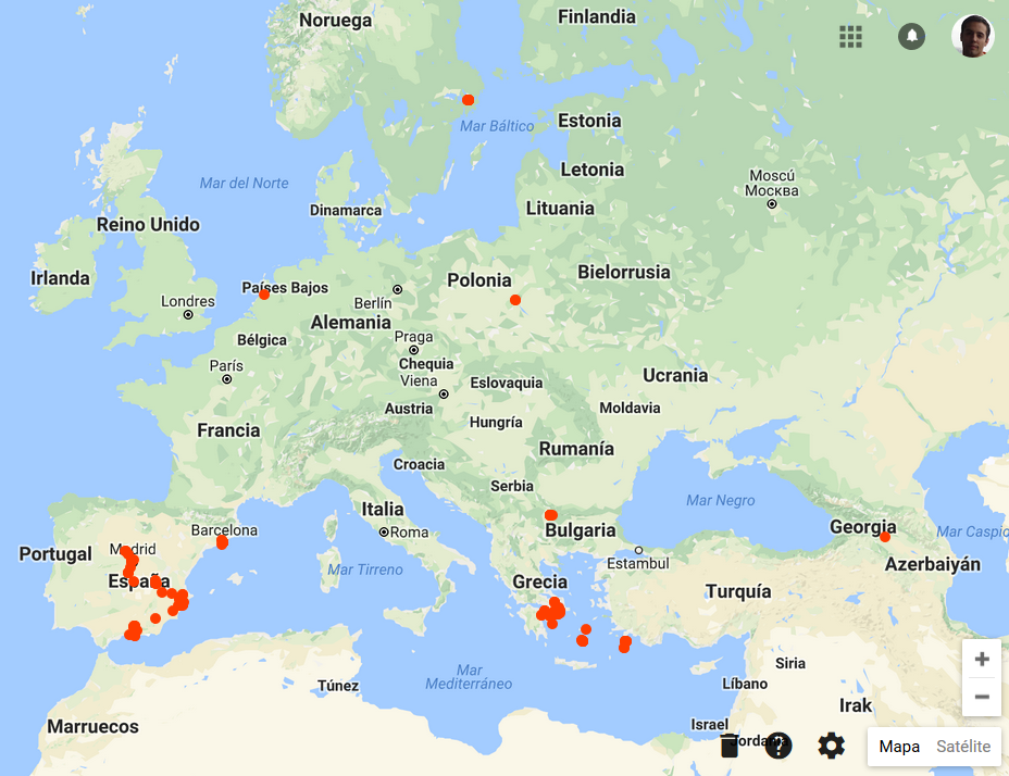 Google sabe dónde viajo, este mapa muestra mis viajes registrados por Google en los últimos meses en Europa y Asia con exactitud de fechas y lugares. Invertir en Google es invertir en datos.