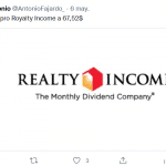 Mi aviso por Twitter de mi inversión en acciones de Realty Income el 6 de mayo a un precio de 67,52 dólares por acción